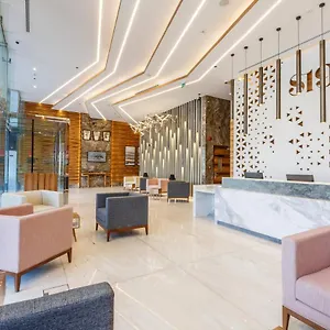 S19 Hotel-al Jaddaf Metro Station Dubái